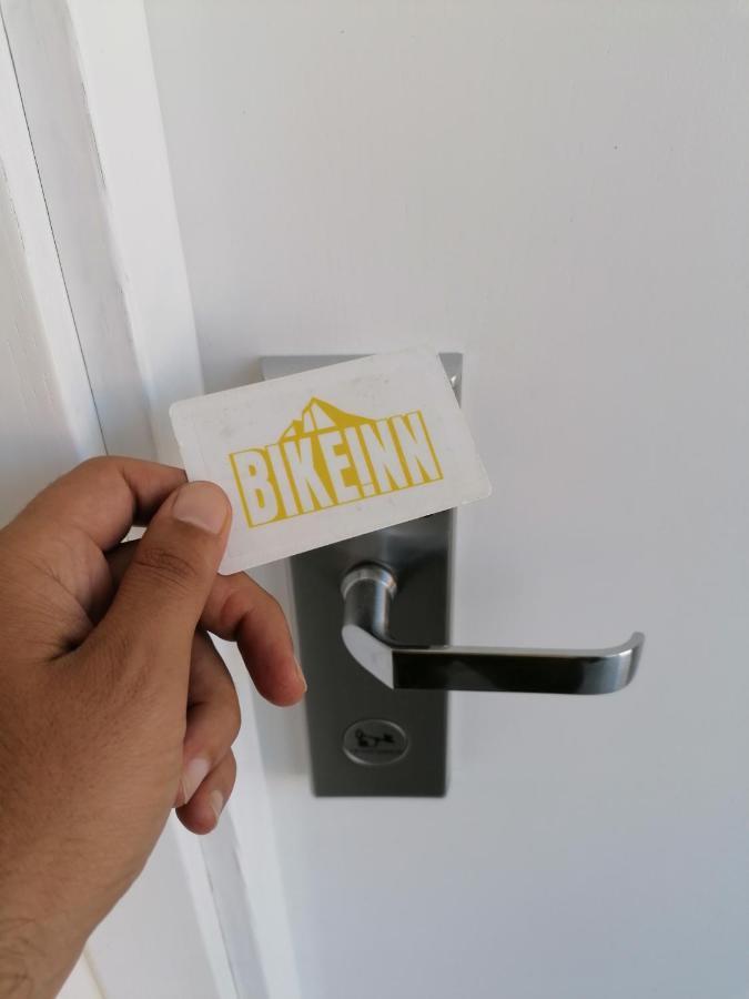 Bikeinn 瓦泽拉 外观 照片
